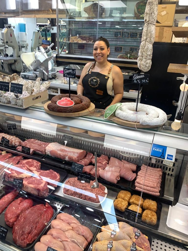 Browse fresh finds at Marché des Ternes 2