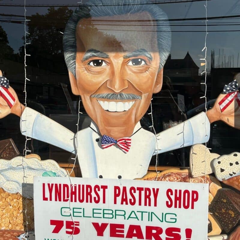 Lyndhurst Pastry Shop 3