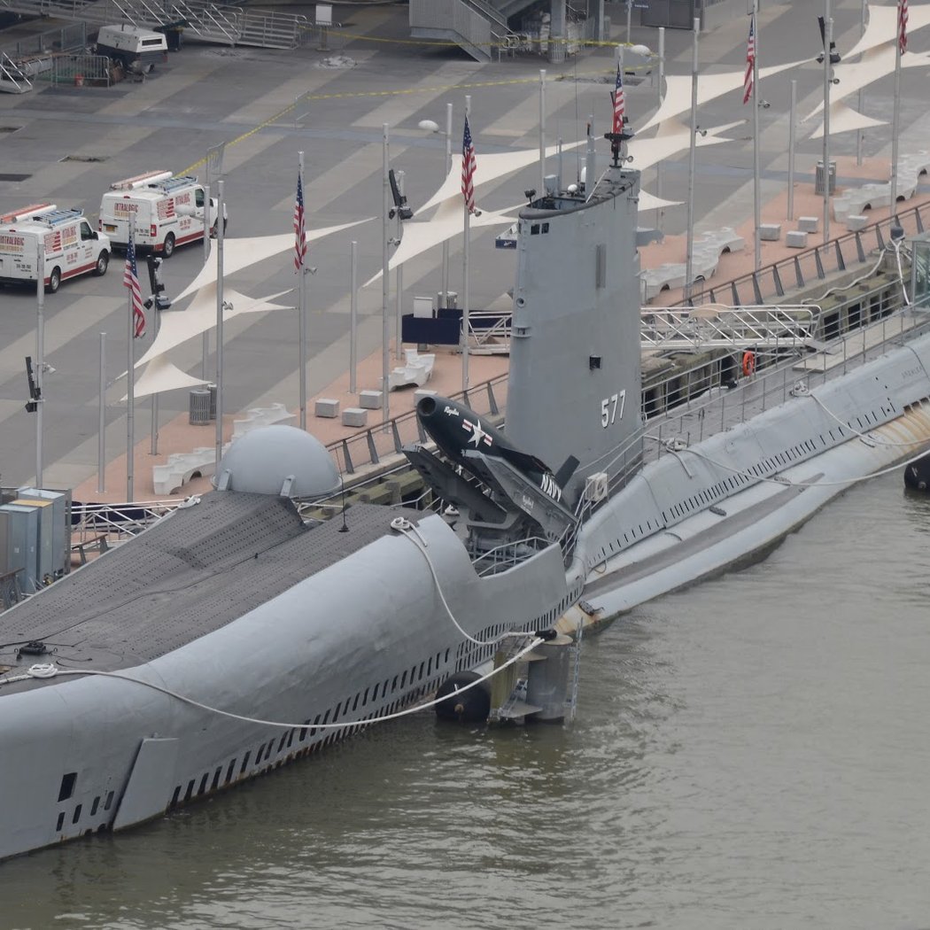 Submarine USS Growler 2