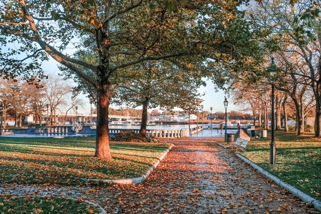 Newburyport 1
