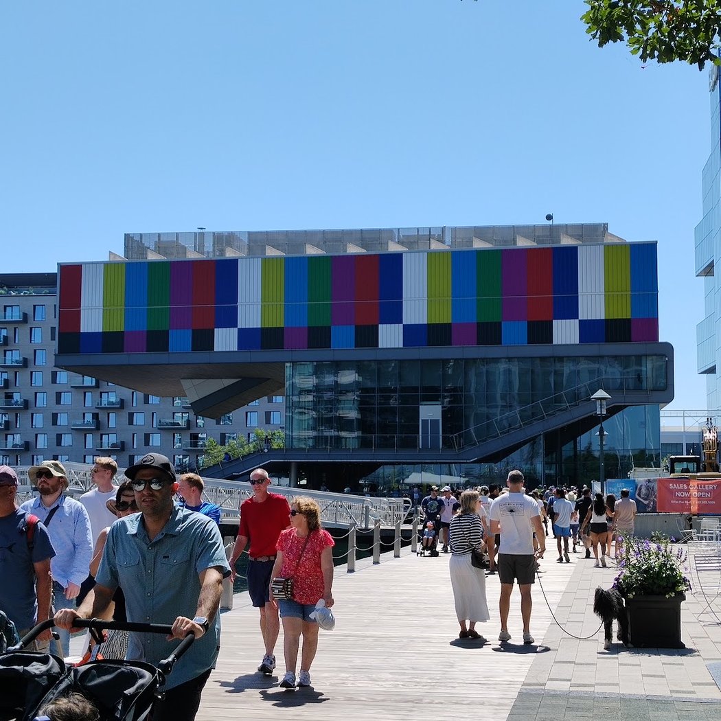 Labor Day Free Admission to ICA Boston 4