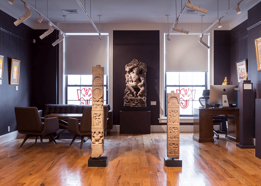 Kapoor Galleries 2