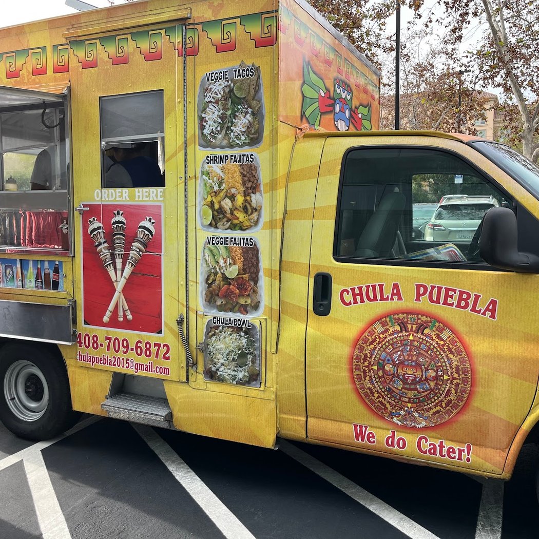 Chula Puebla Taco Truck 3
