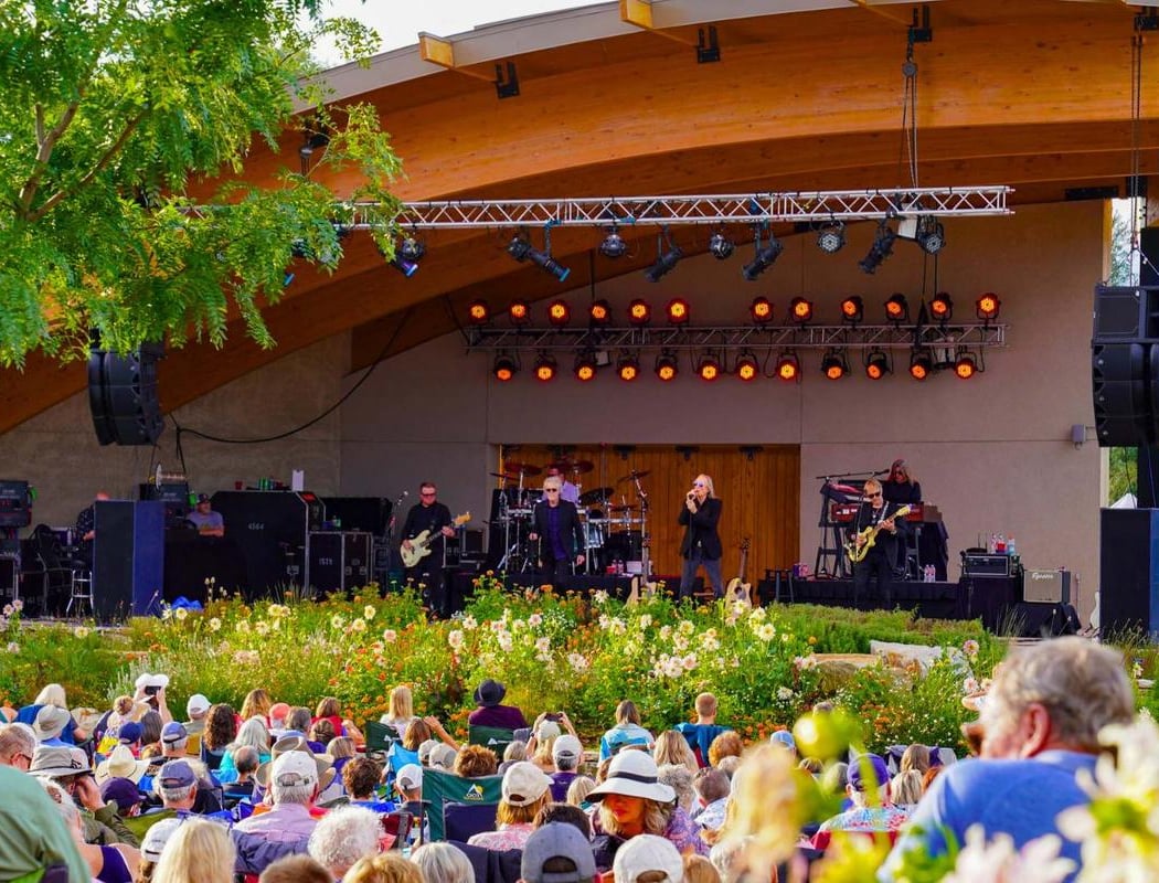 Live in the Garden Concert Series 1