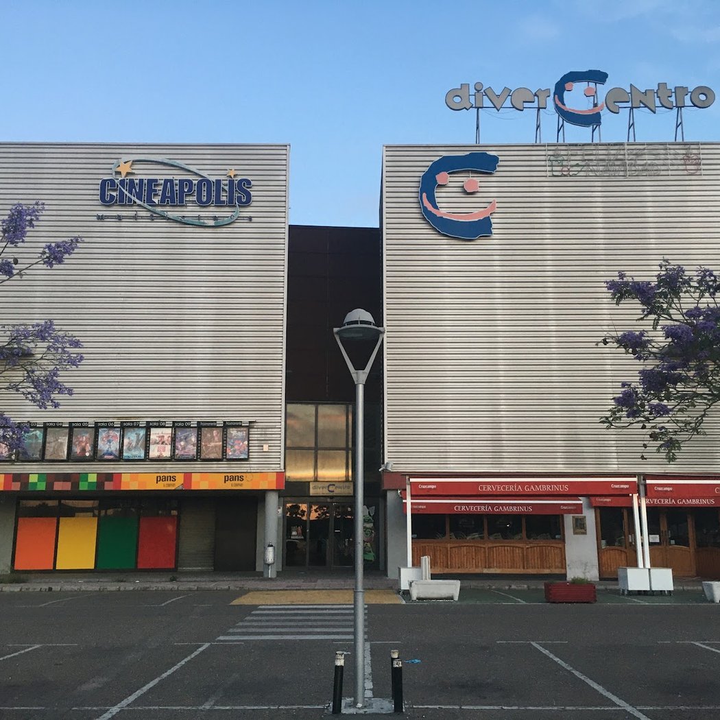 Cineapolis Multicines Dos Hermanas 2