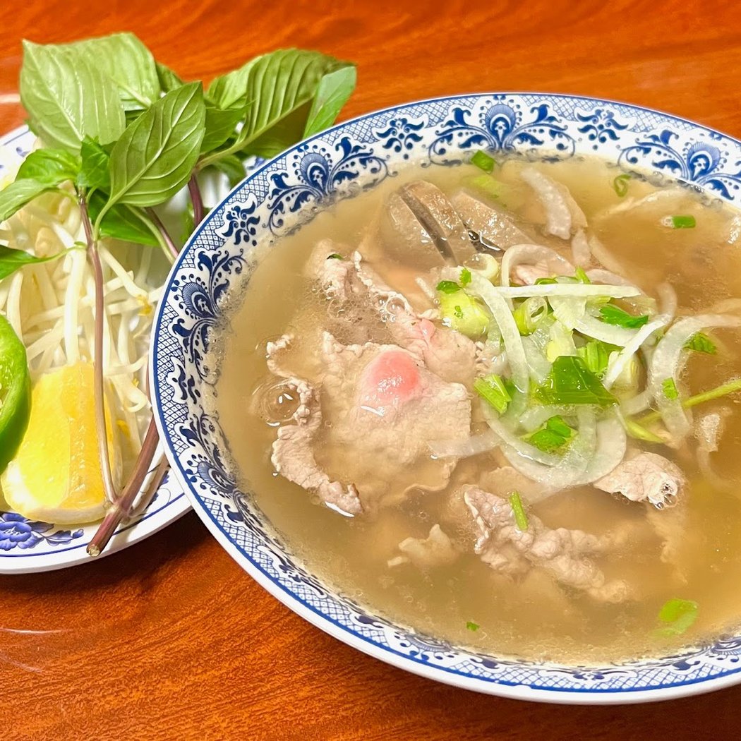 Lee's Noodle House 1