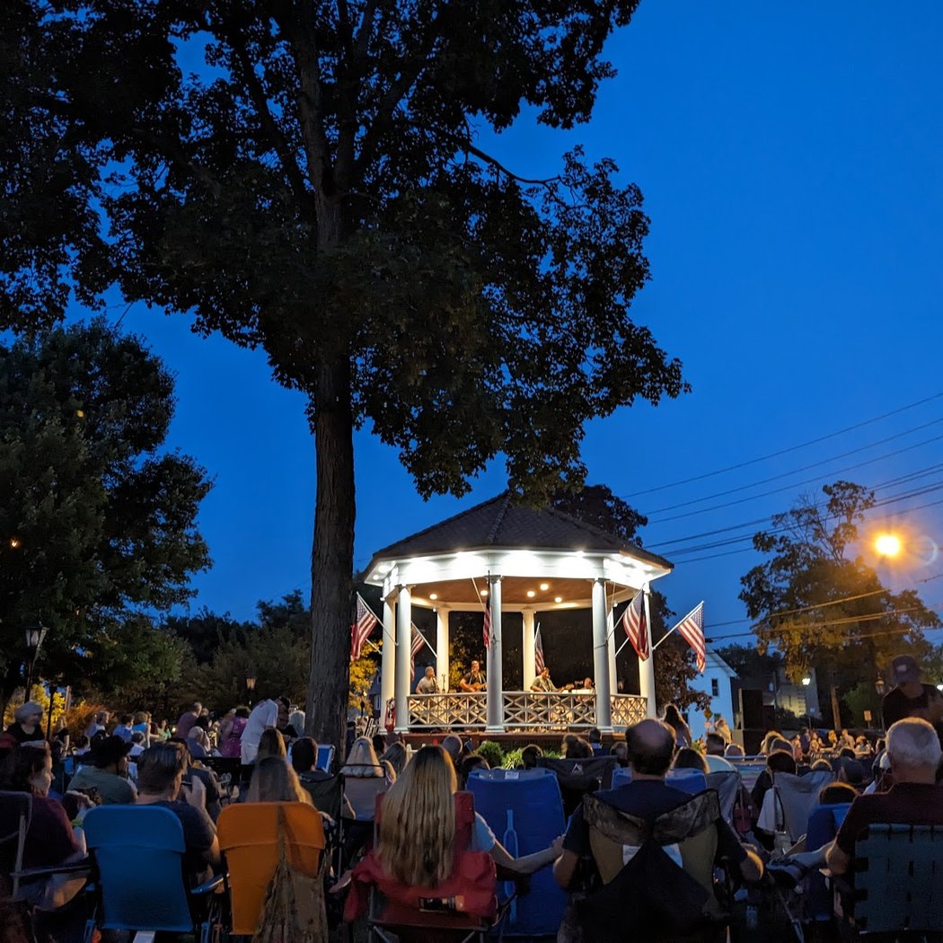 Spring Fairs, Carnivals, and Festivals 2