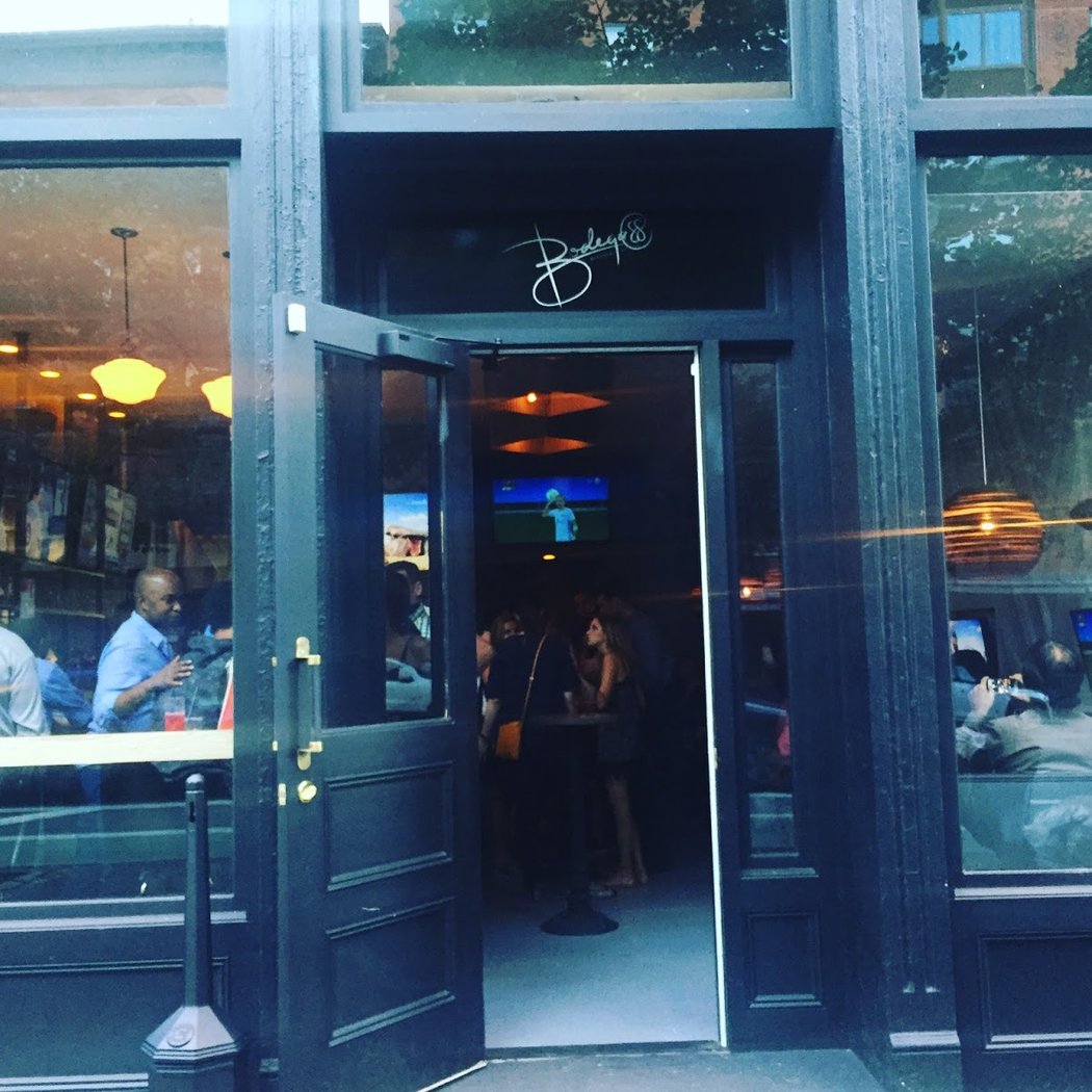 Bodega 88 3