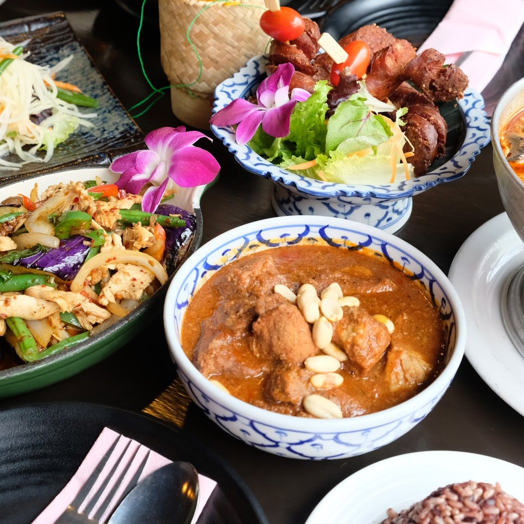 Monkey Thai Restaurant & Bar 3
