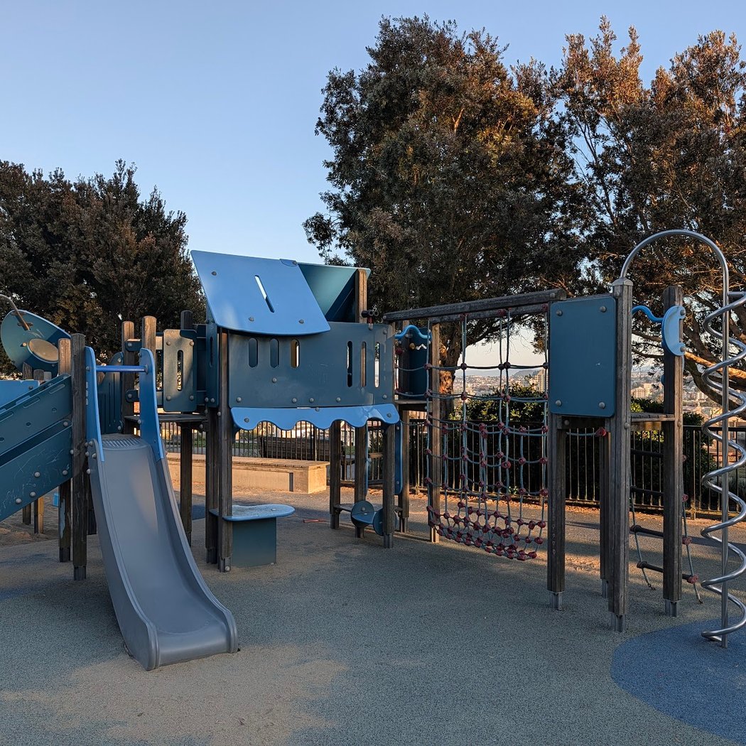 Alta Plaza Park Playground 1