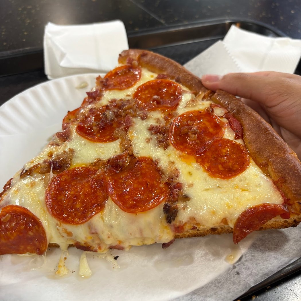 La Nostra Pizzeria 2