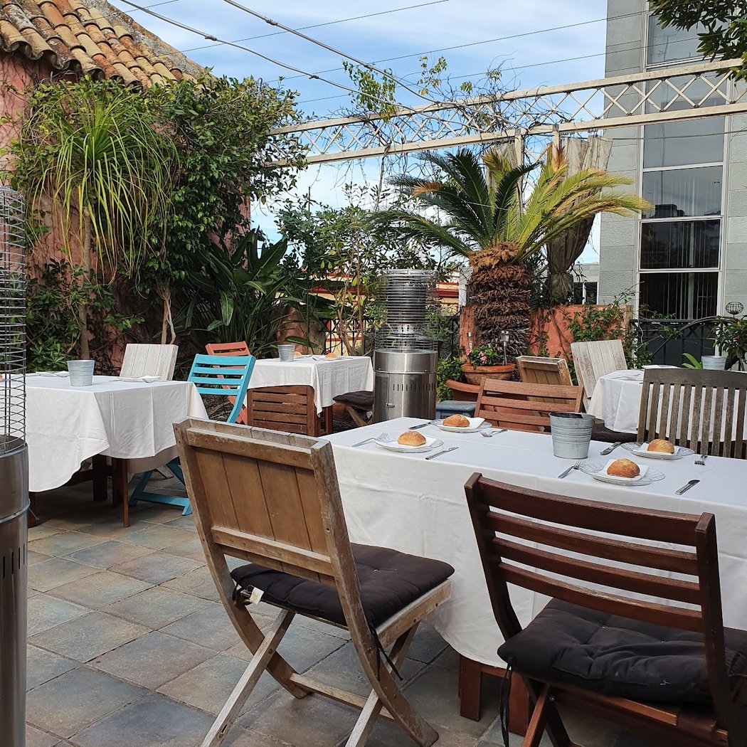 Restaurante Carlos Baena 2