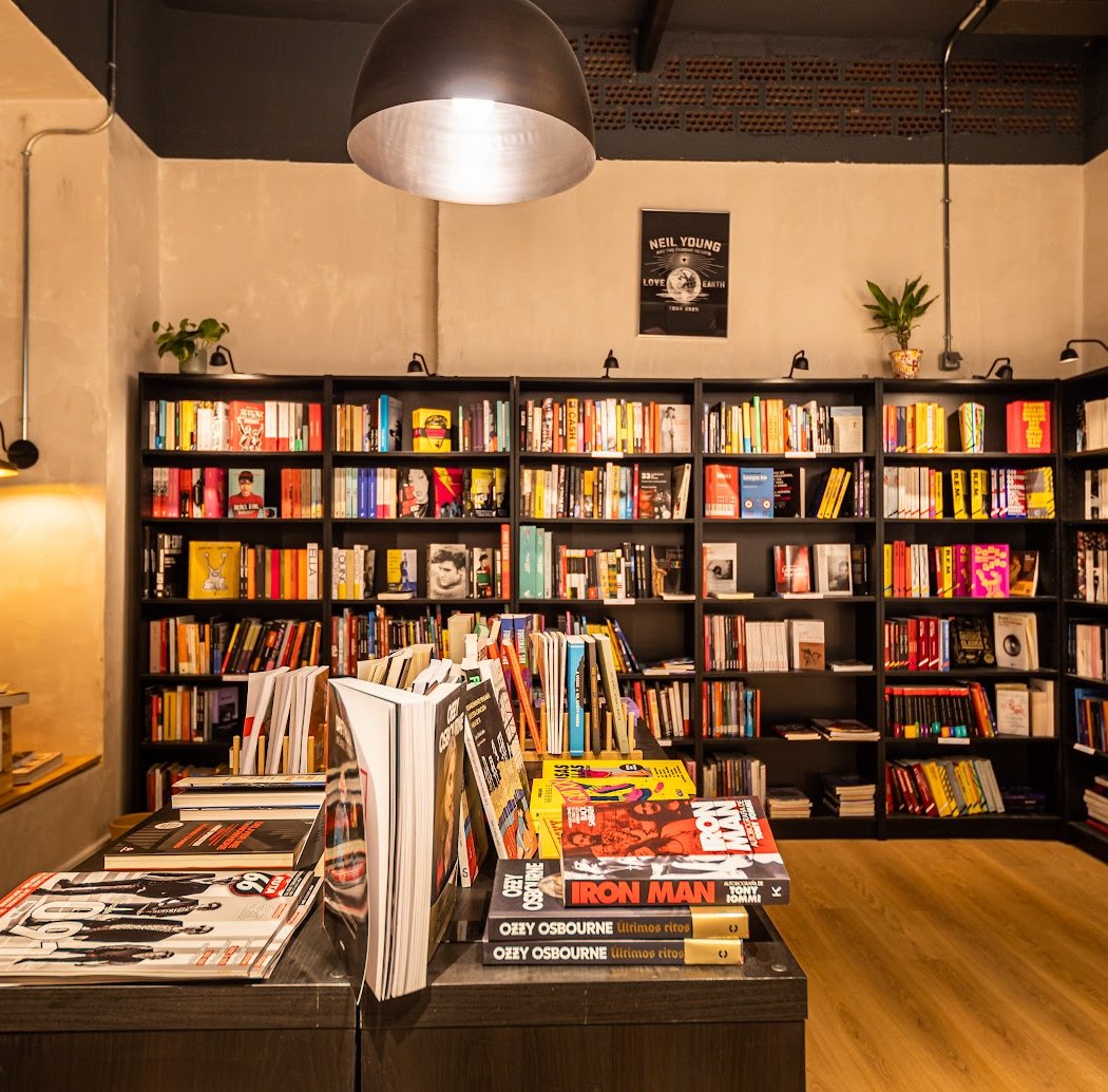 Librería Musical Perros de Lluvia