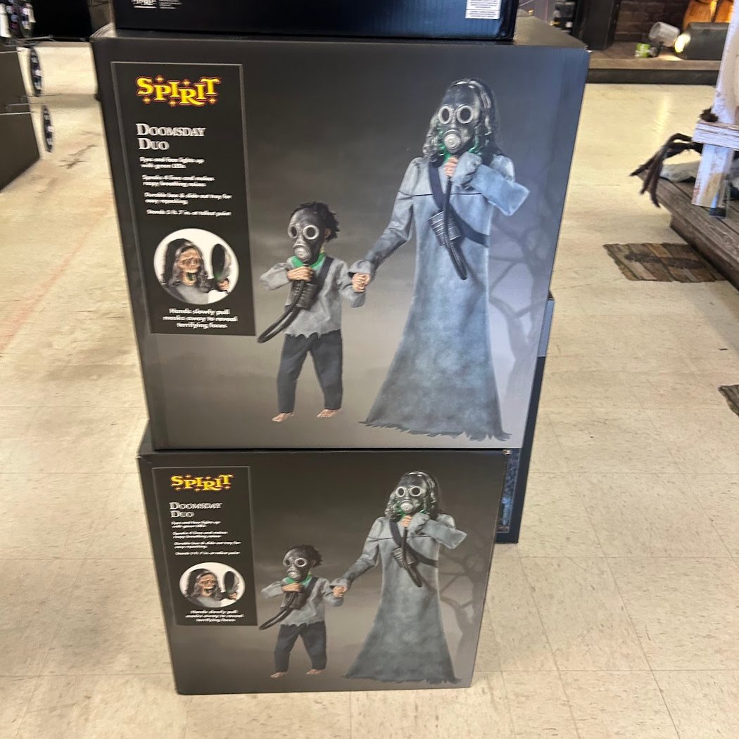 Spirit Halloween 3
