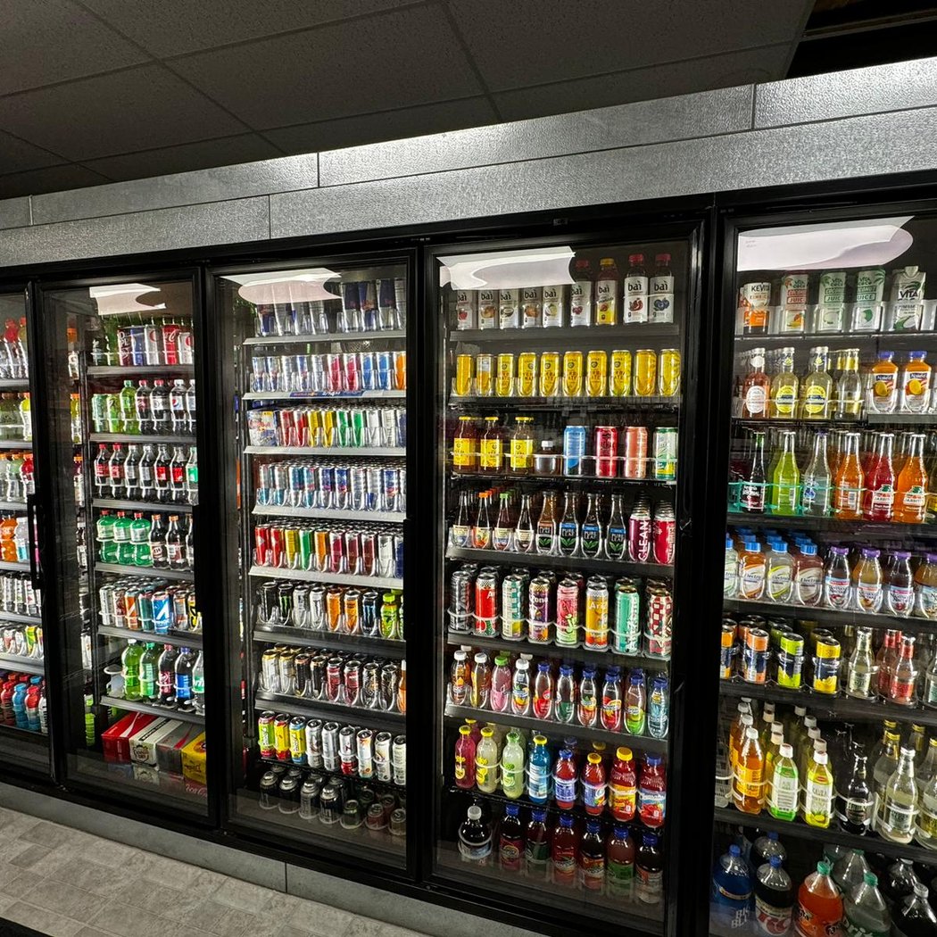 Paradise Wine & Spirits 3