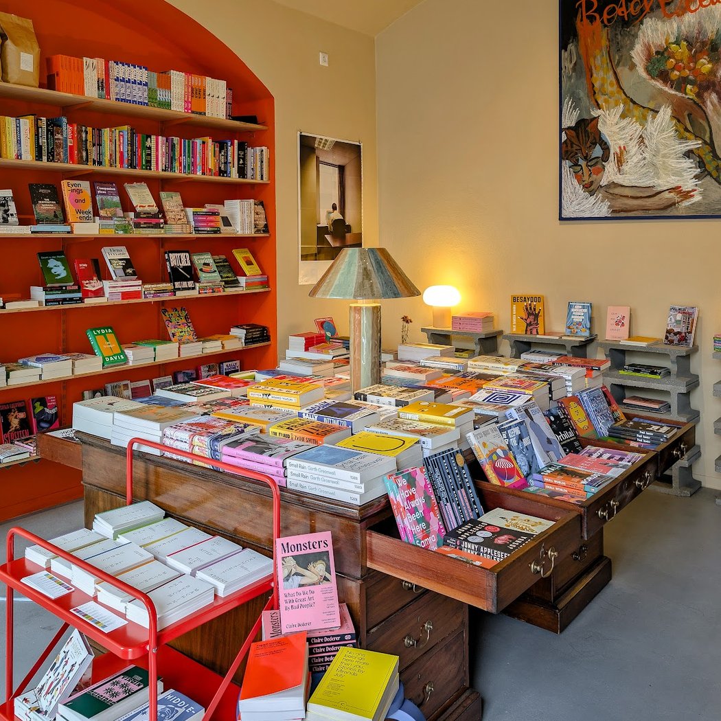 Hafi Books + Coffee 2