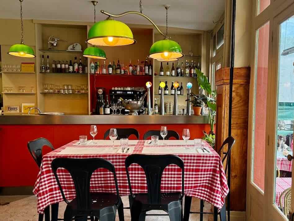 Chez Groin 2