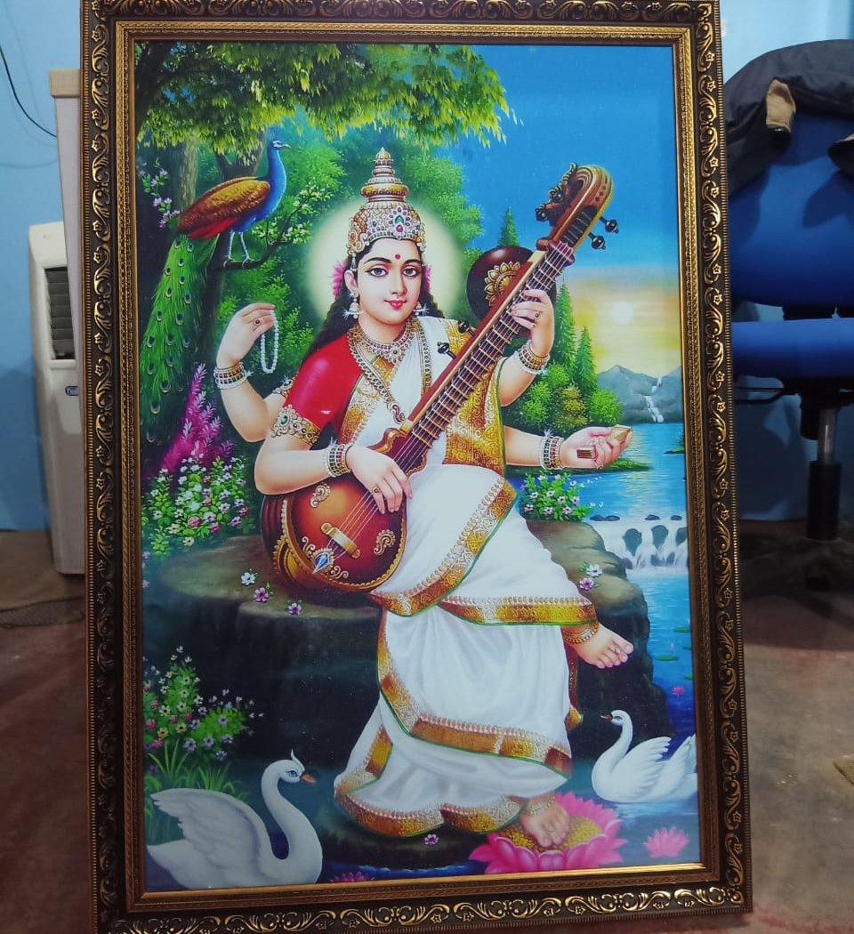 royalina art gallery 1