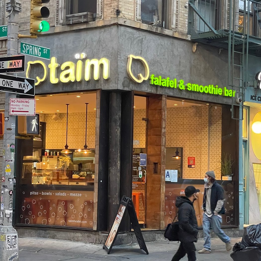 taïm mediterranean kitchen 2