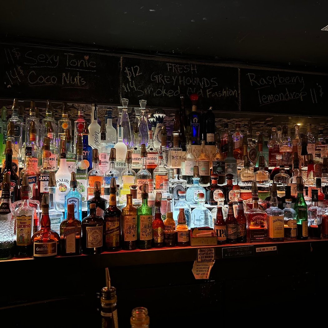 Spoontonic Lounge 2