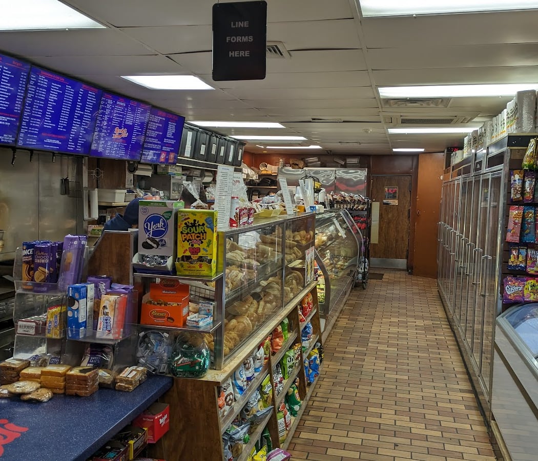 Rocky's Millwood Deli 2