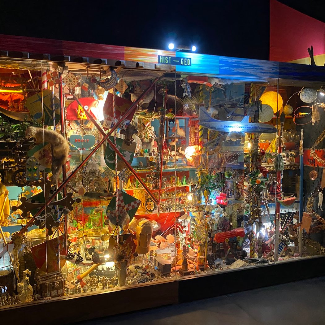 International Museum of Modest Arts 5