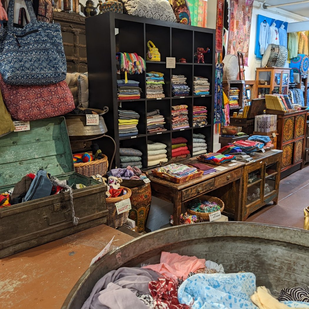 Himalayan Handicrafts 3