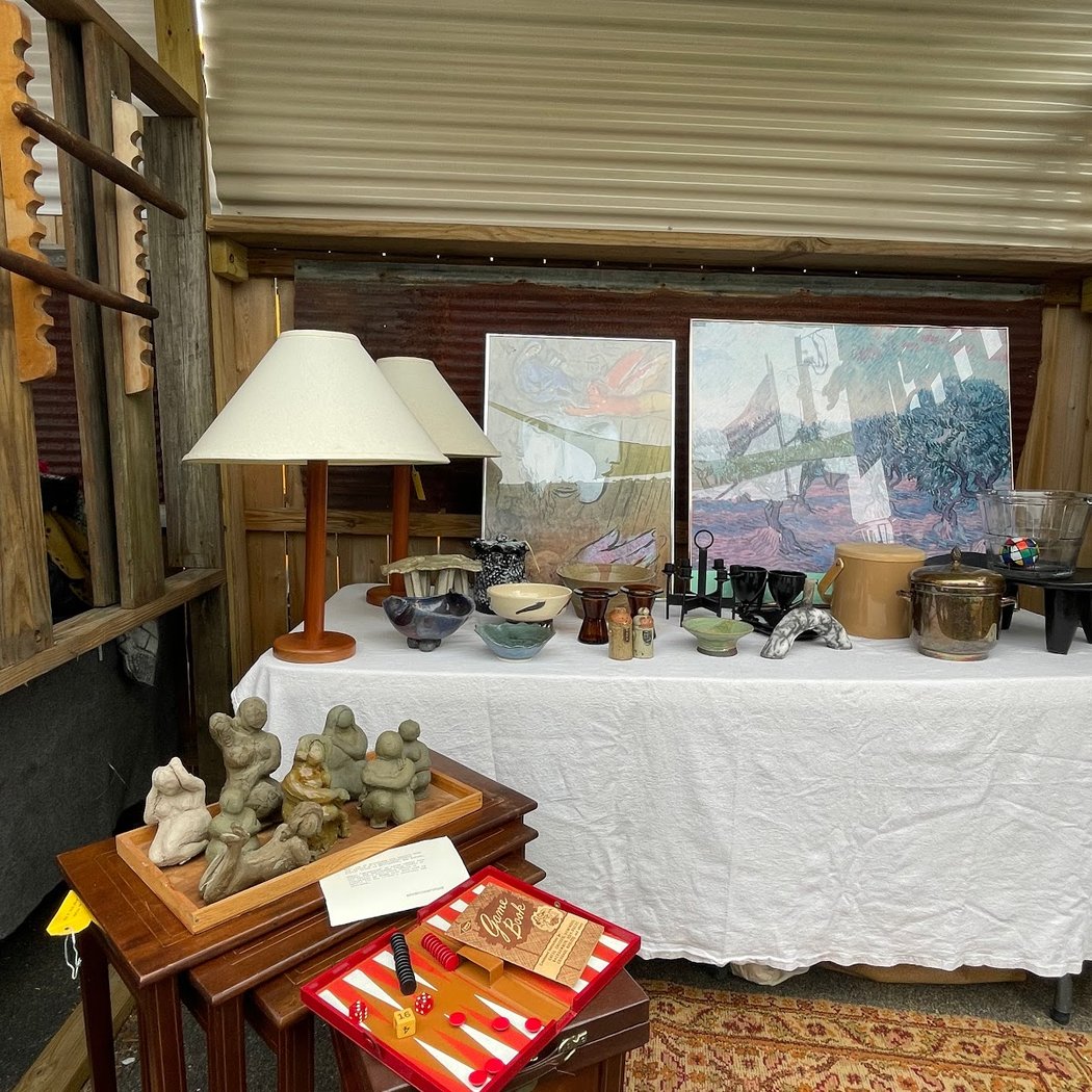 PACIFIC FLEA 1
