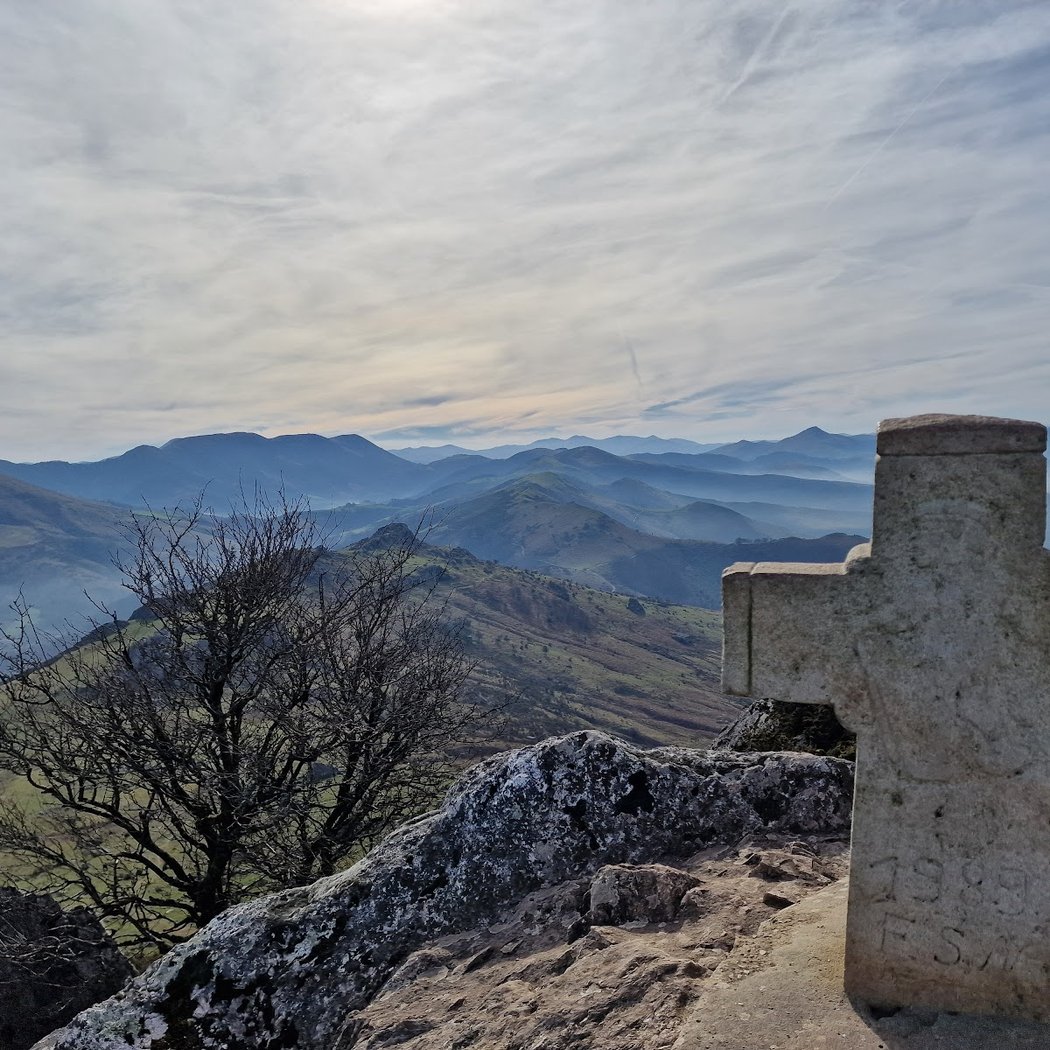 Pic du Mondarrain 2