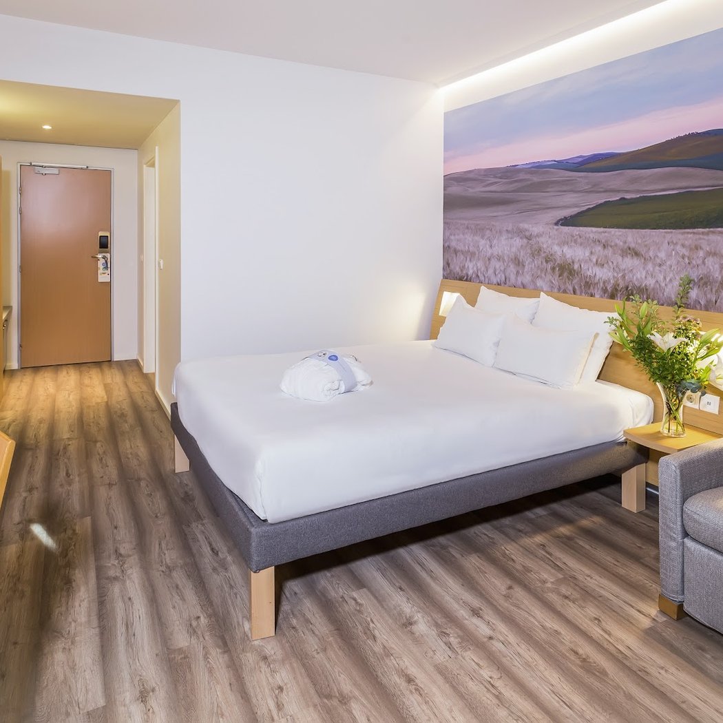 Novotel Sevilla 3