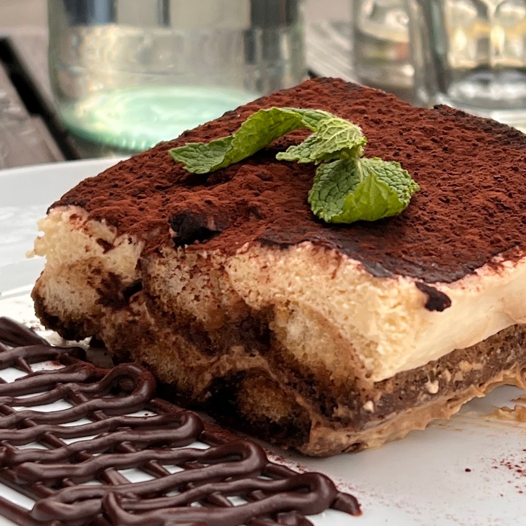 Brunetti Pizza 1