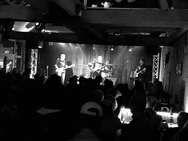MISSING & THE HITS au Quai'Son 2