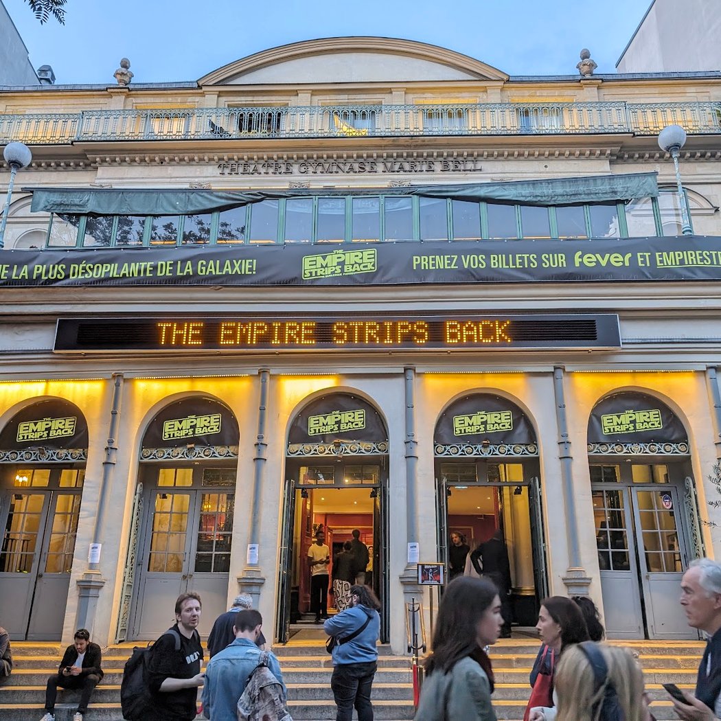 The Empire Strips Back : la parodie burlesque 2