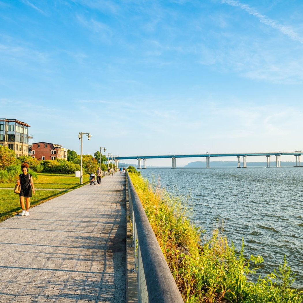 Scenic Hudson RiverWalk Park at Tarrytown 3