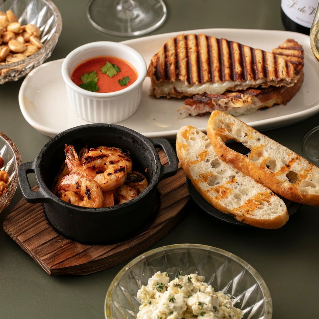 Relaxed Wine Tastings for Any Occasion 3