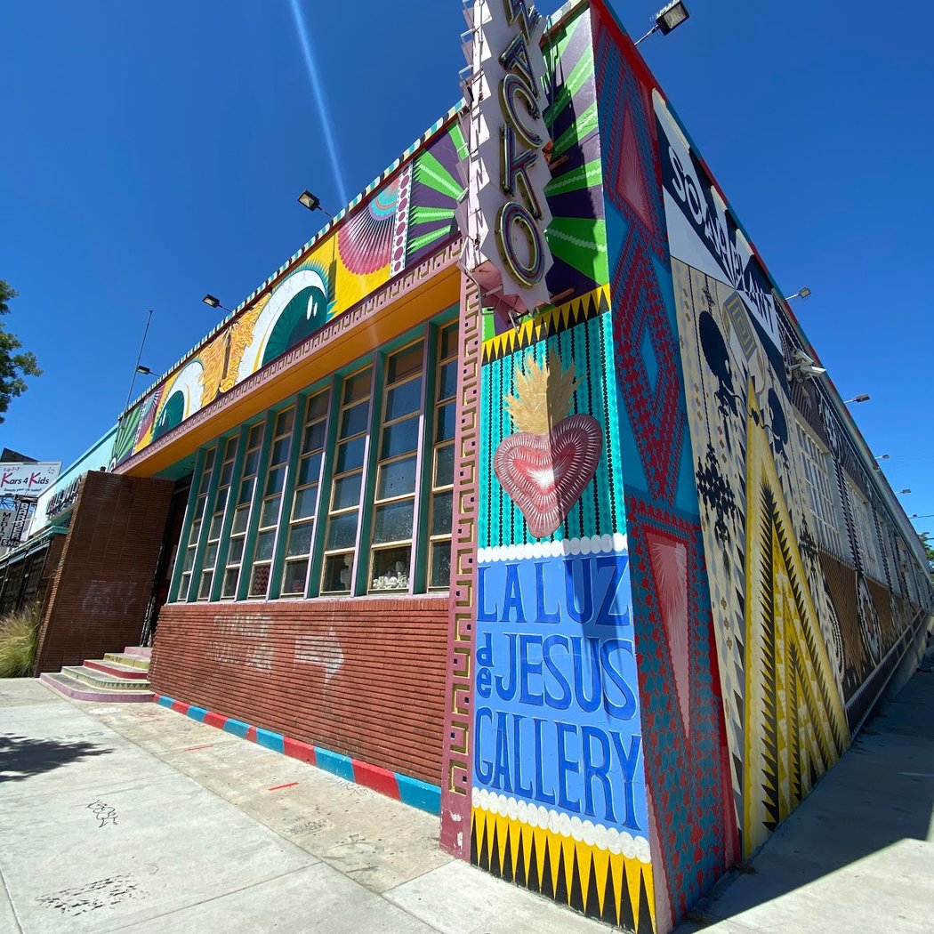 Beratlis, Wickes, and Robertson at La Luz de Jesus 1