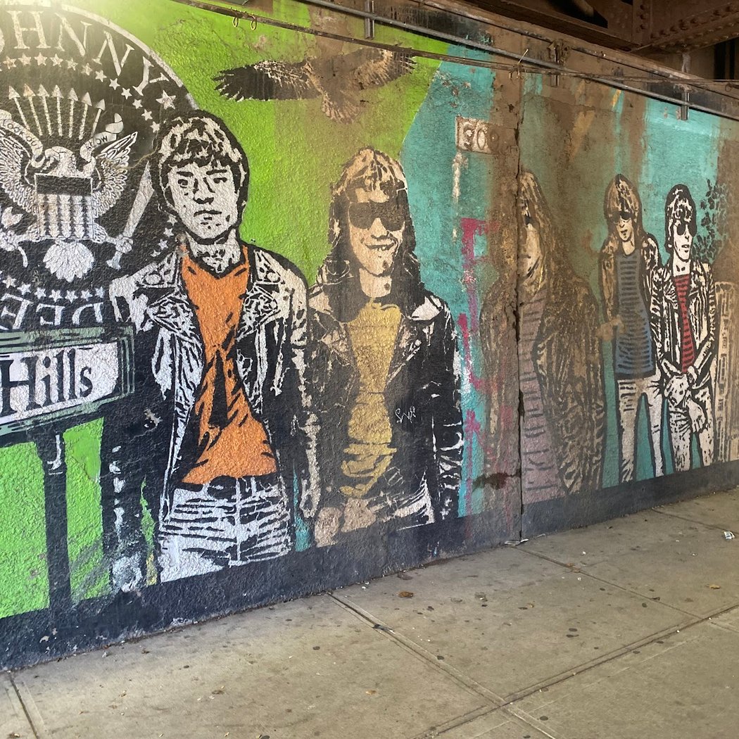 THE RAMONES MURAL 4