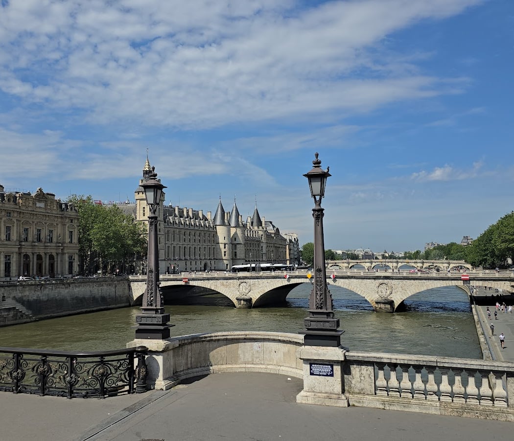 Pont Notre-Dame 1