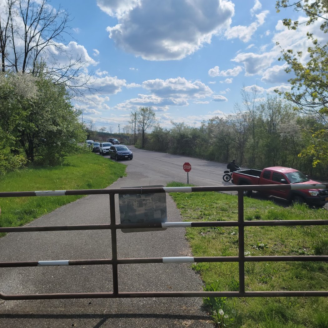Love Road Entrance Dutchess Rail Trail 2