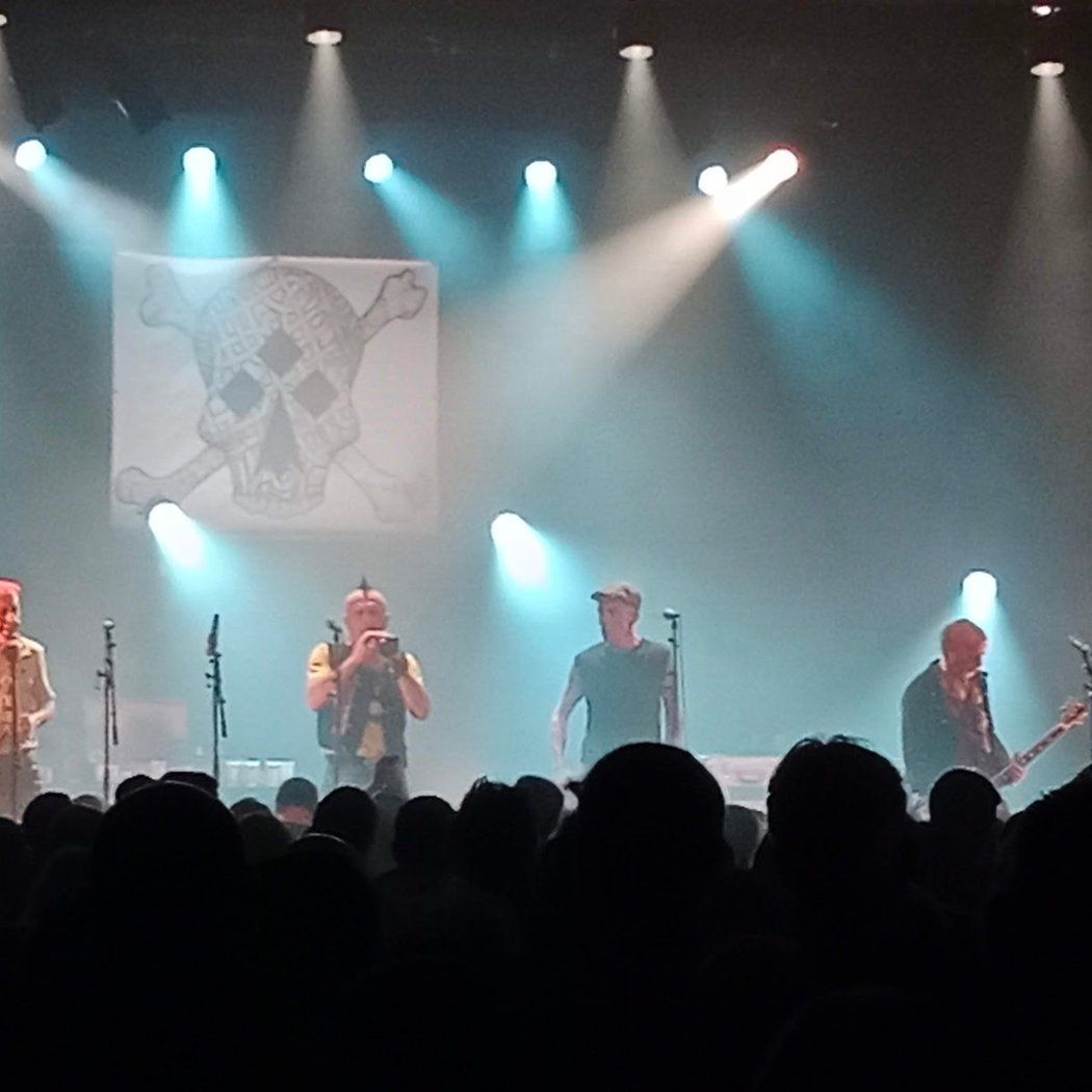 Oldelaf et Arnaud Joyet en spectacle 1