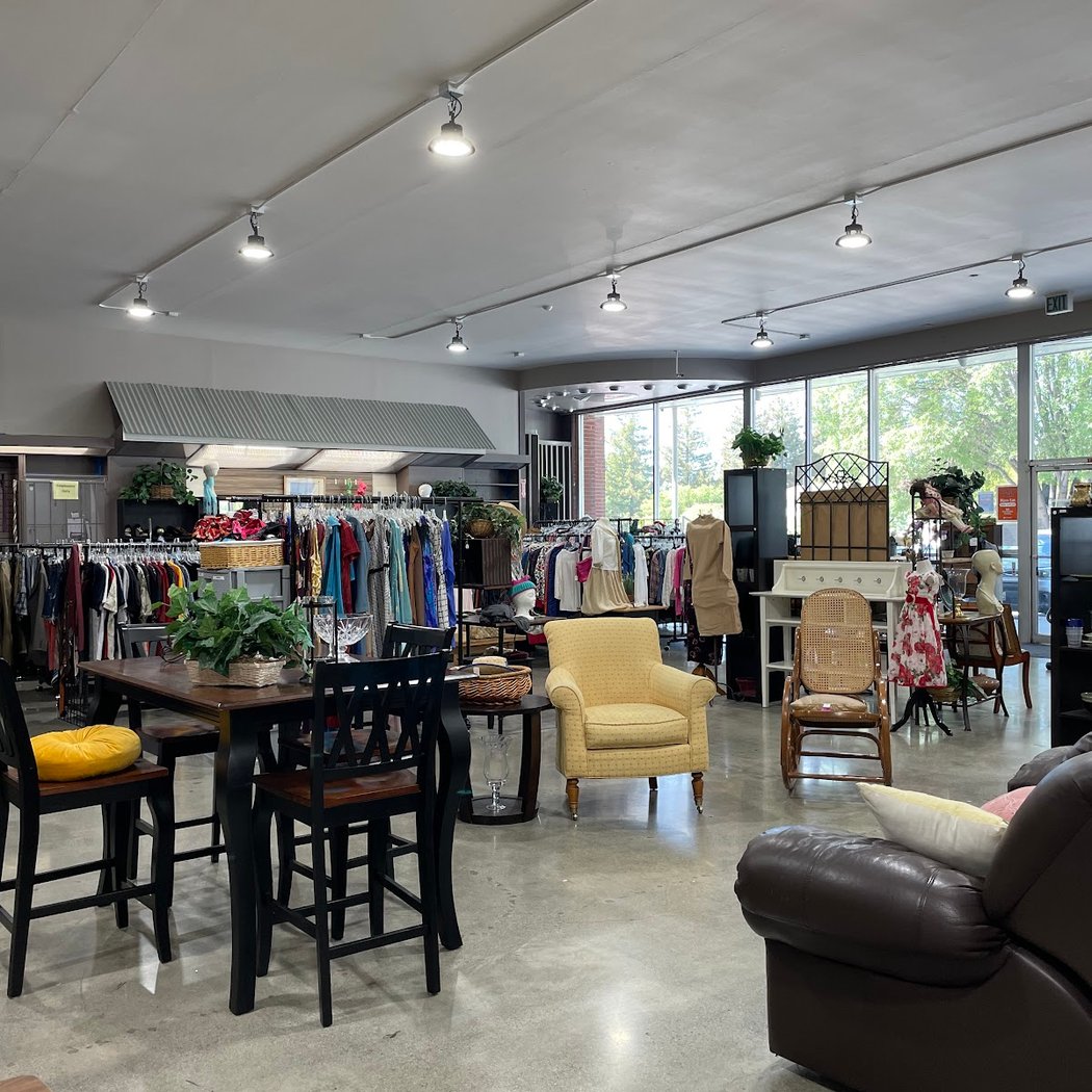 Hospice Thrift Shoppes 3