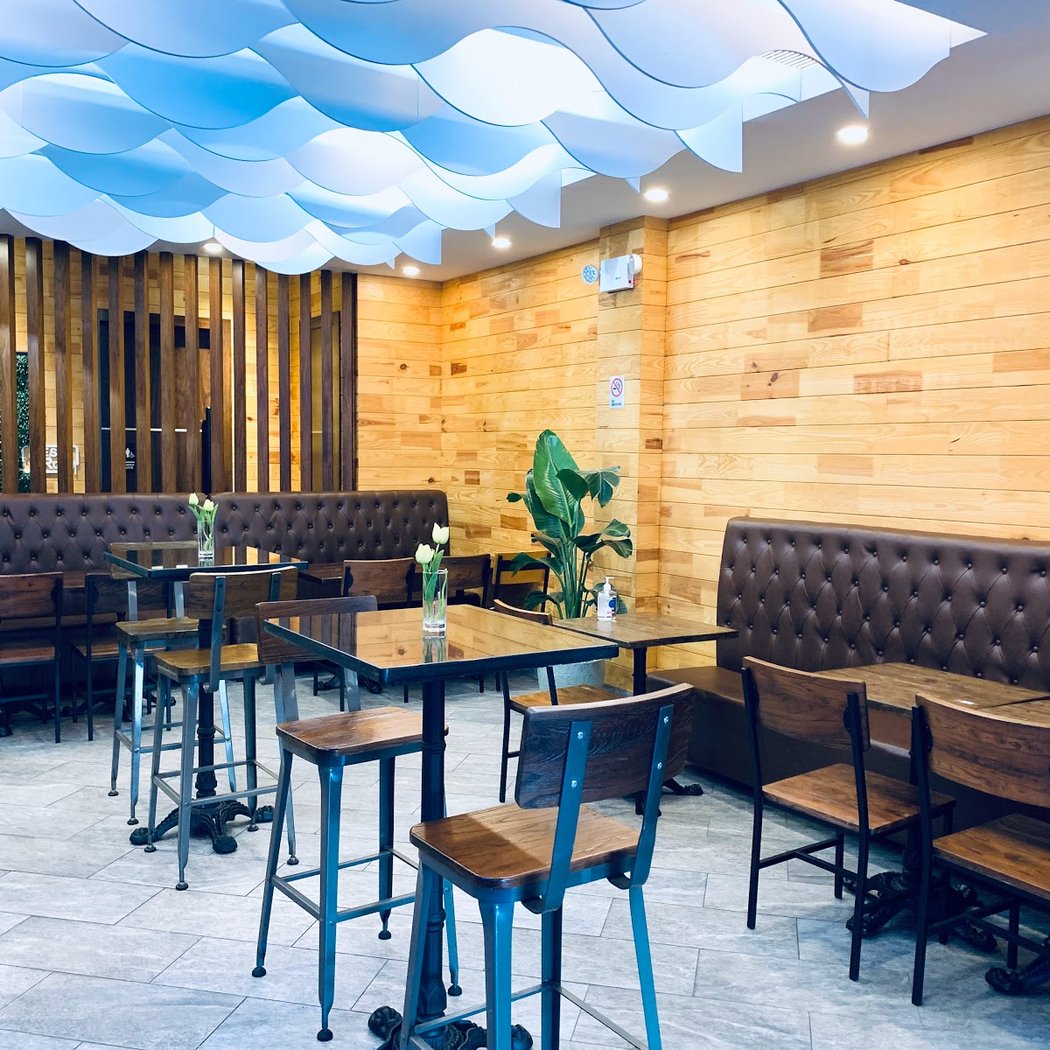 Spring Thai Fusion & Bar 2