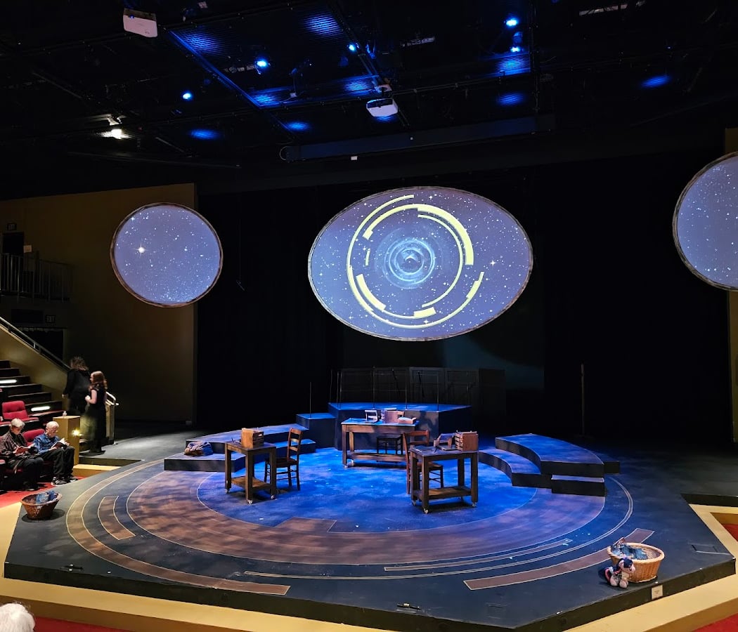 Theatre Lawrence 3