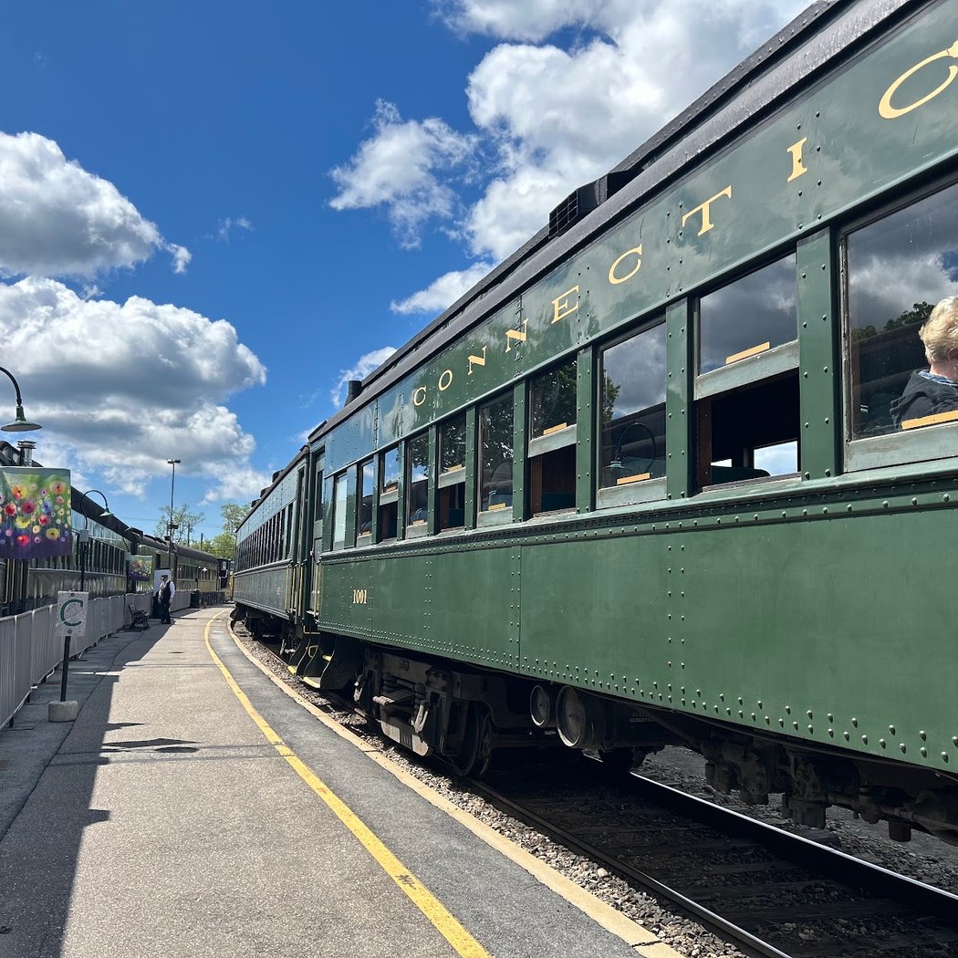 Essex Steam Train & Riverboat 3
