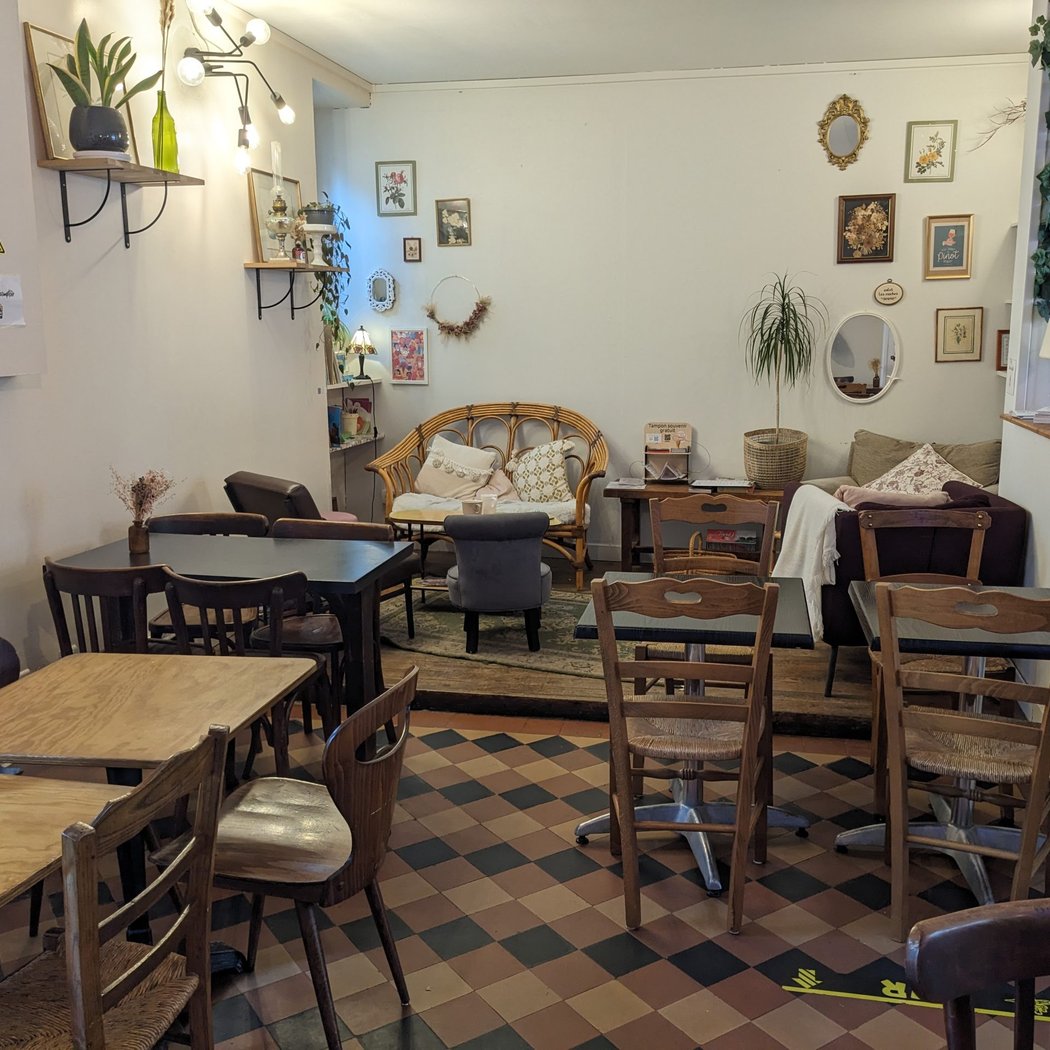 Bam Bam Café - Coffee shop et cantine de quartier 2
