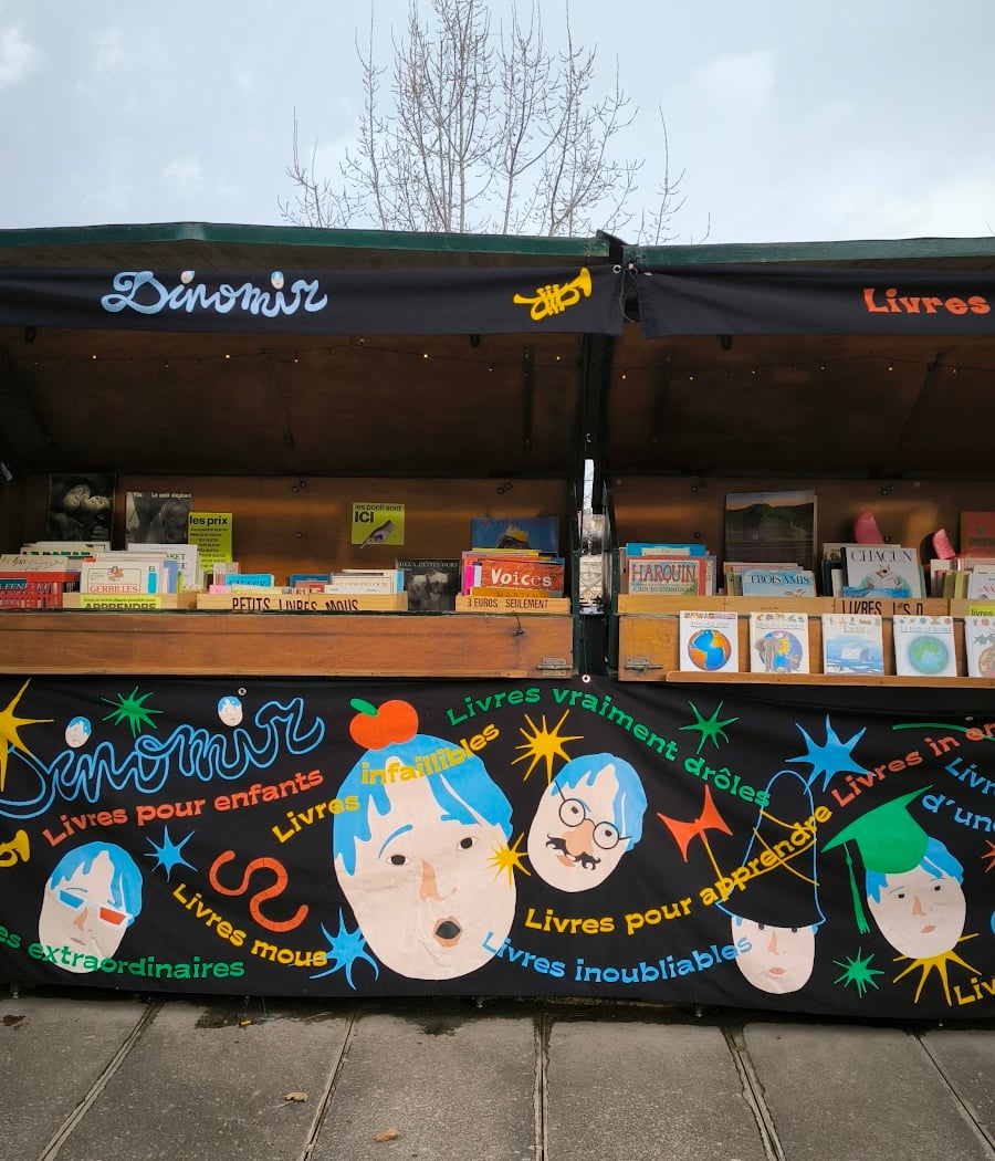 Dinomir Bouquiniste 2