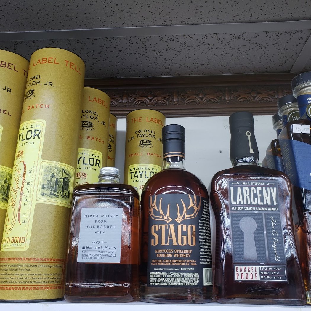 Downtown Liquor 1