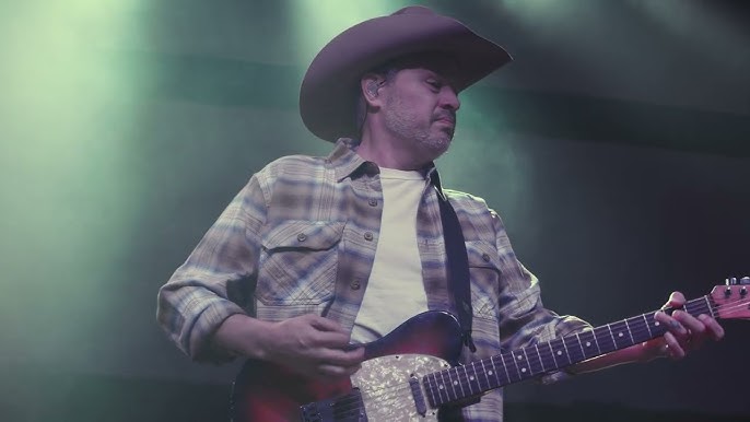 Jason Boland & The Stragglers 3