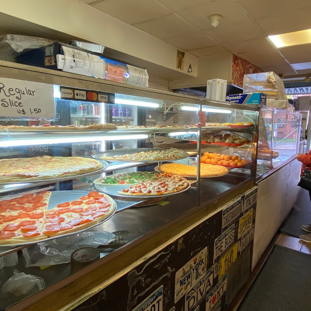Avenue D Pizza 2