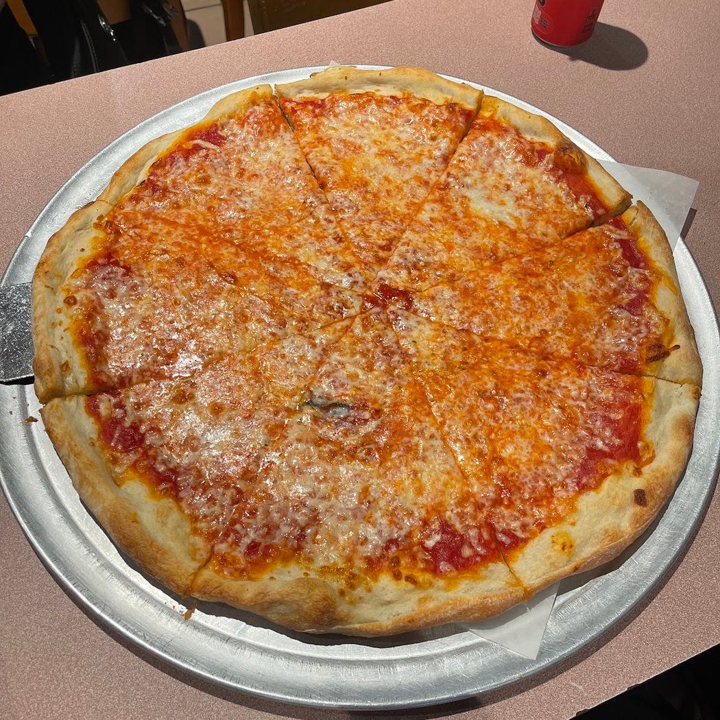 Milly's Pizzeria 3